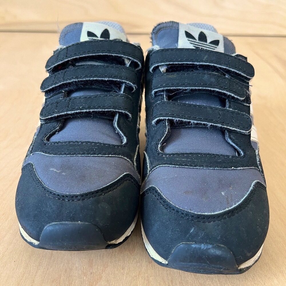 Adidas Kids Black and Gray Sneakers With Velcro Enclosures - Picture 3 of 10